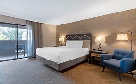 Best Western Plus Inn At The Vines